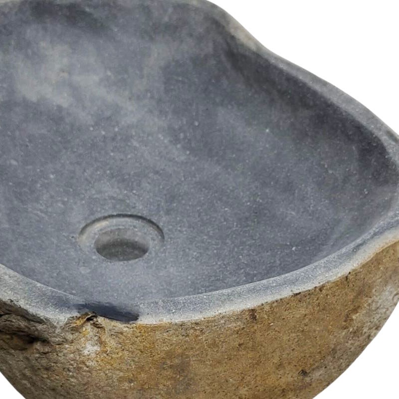 Vasque en pierre de rivière n°242 - Taille M